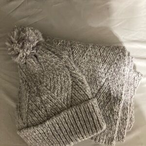 Lavender and white Marc New York  Knit Hat and Scarf